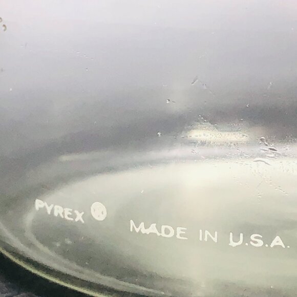 Vintage Pyrex "Store N See" Spice of Life Canister: Large Glass Jar - Twist Lid - Picture 2 of 11